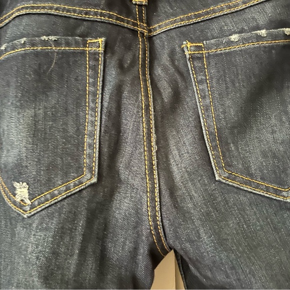Cabi boyfriend slim fit jeans size 4 but have a 32” waist preowned - Picture 4 of 8